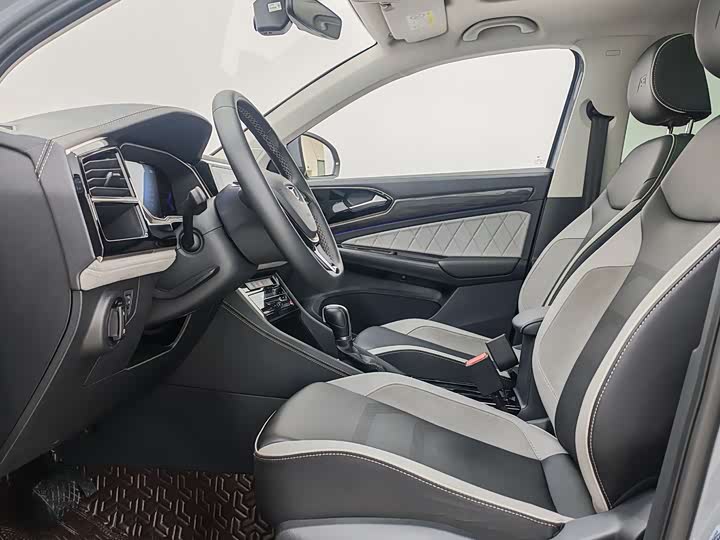 Фото 7 - Jetta VS7