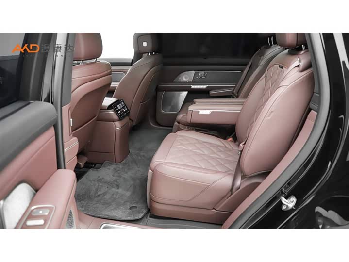 Фото 7 - Nio ES8