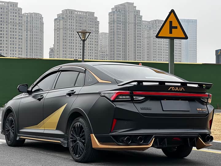 Фото 9 - Dongfeng Aeolus Yixuan Max