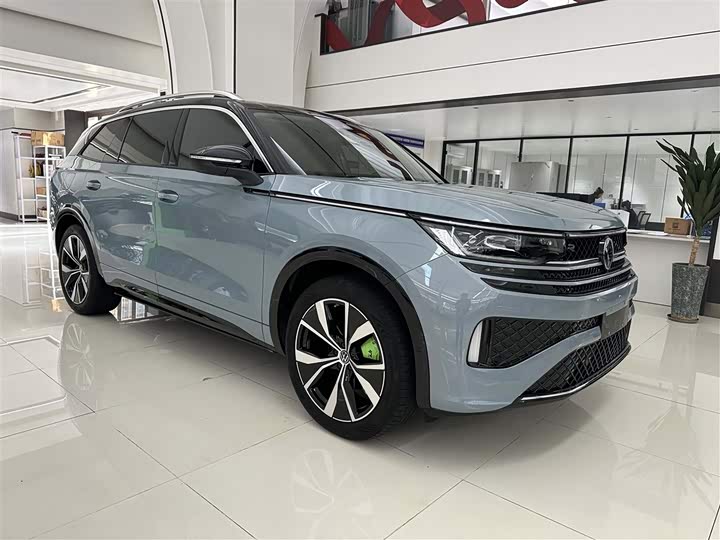 Photo 4 - Volkswagen Tavendor