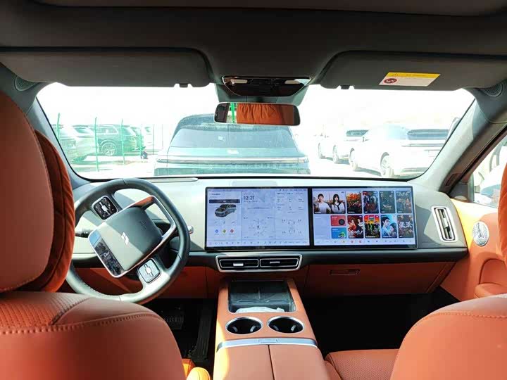 Фото 2 - LiXiang L6