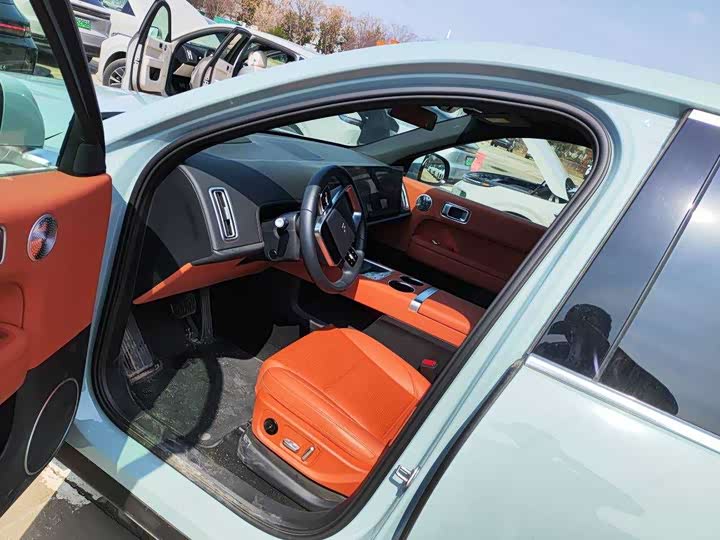 Фото 9 - LiXiang L6