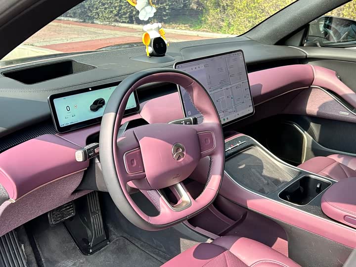 Фото 6 - Nio ET5T