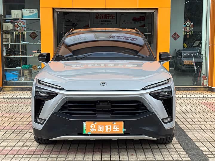 Фото 2 - Nio ES8