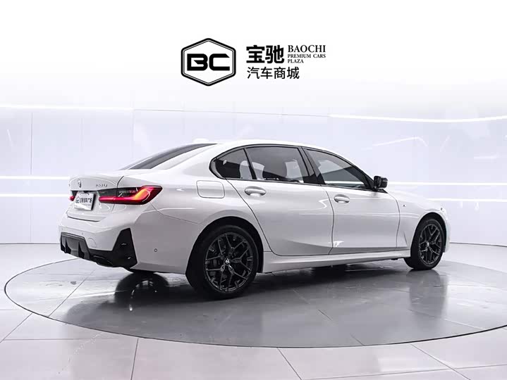 Фото 3 - BMW 3 Series