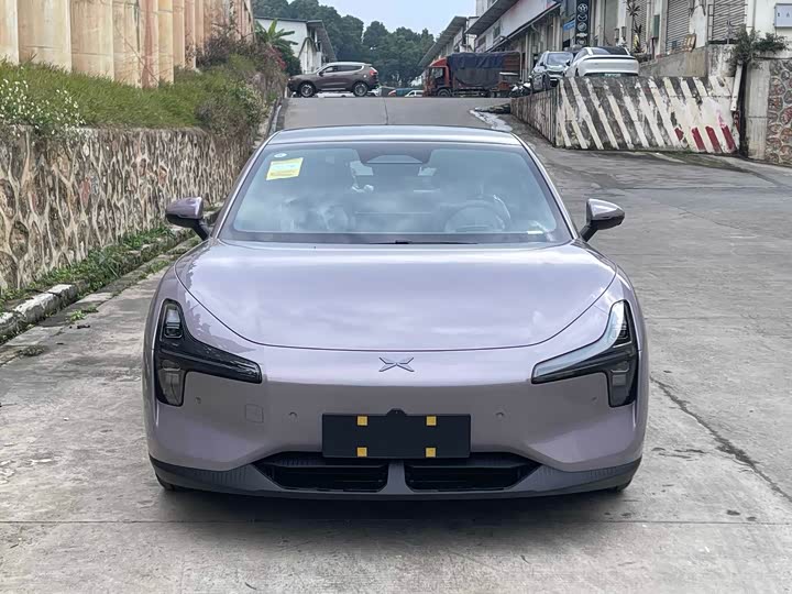 Фото 2 - XPeng Mona M03