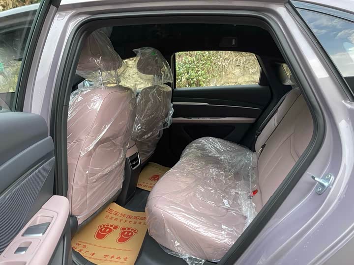 Фото 6 - XPeng Mona M03