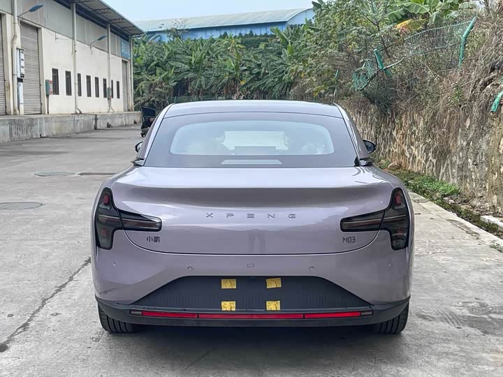 Фото 9 - XPeng Mona M03