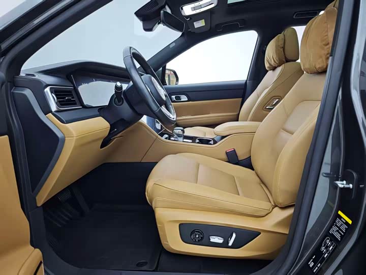 Фото 4 - LiXiang One