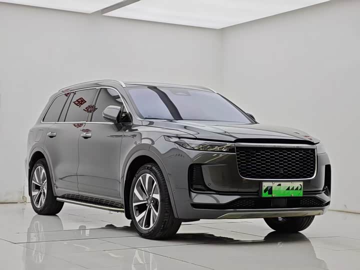 Фото 7 - LiXiang One