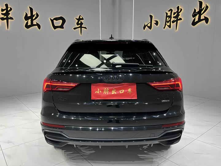 Фото 4 - Audi Q3