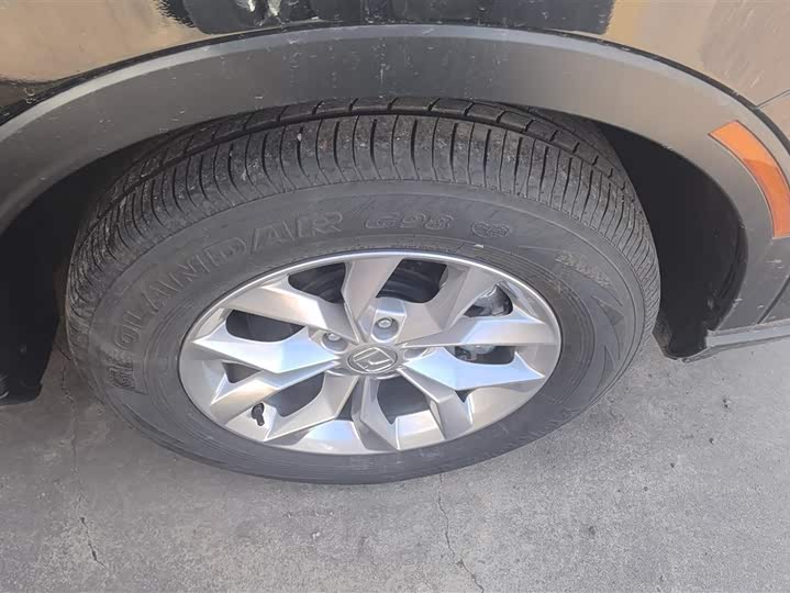 Фото 6 - Honda CR-V