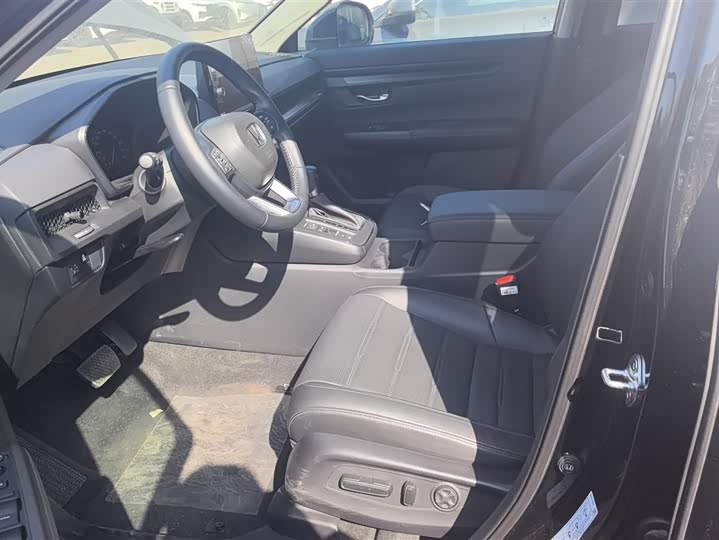 Фото 9 - Honda CR-V