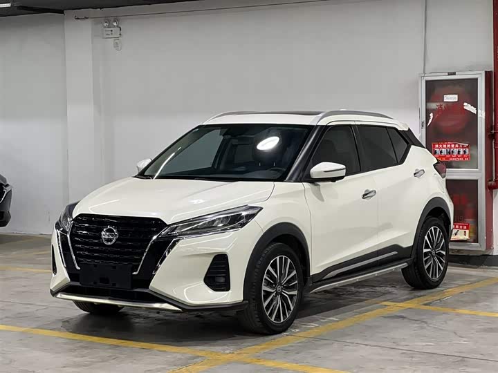 Photo 1 - Nissan Kicks