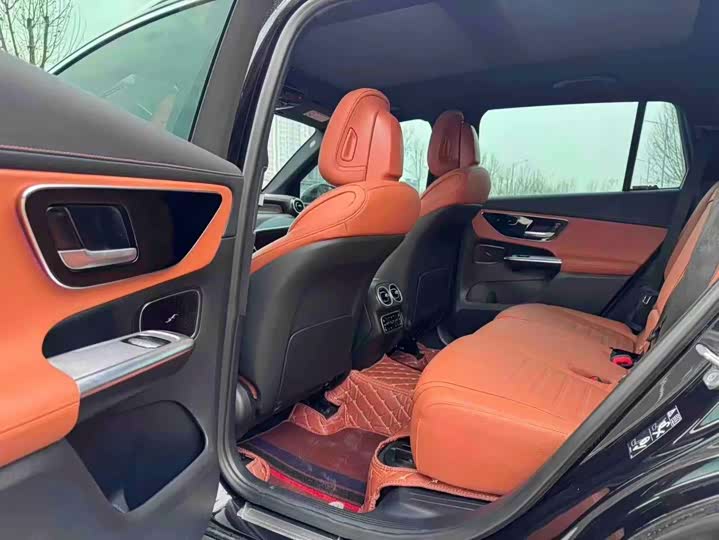 Фото 6 - Mercedes-Benz GLC-Class