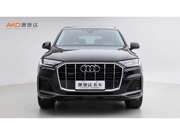 Фото 2 - Audi Q7