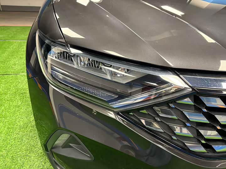 Фото 5 - Jetta VS5