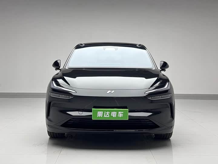 Фото 2 - Nio Onvo L60