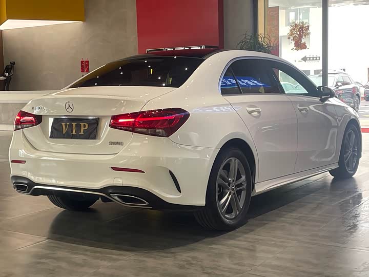 Фото 5 - Mercedes-Benz A-Class