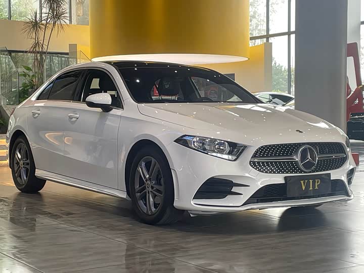 Фото 6 - Mercedes-Benz A-Class