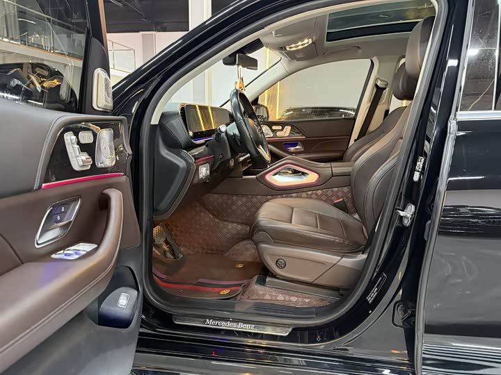 Фото 7 - Mercedes-Benz GLS-Class