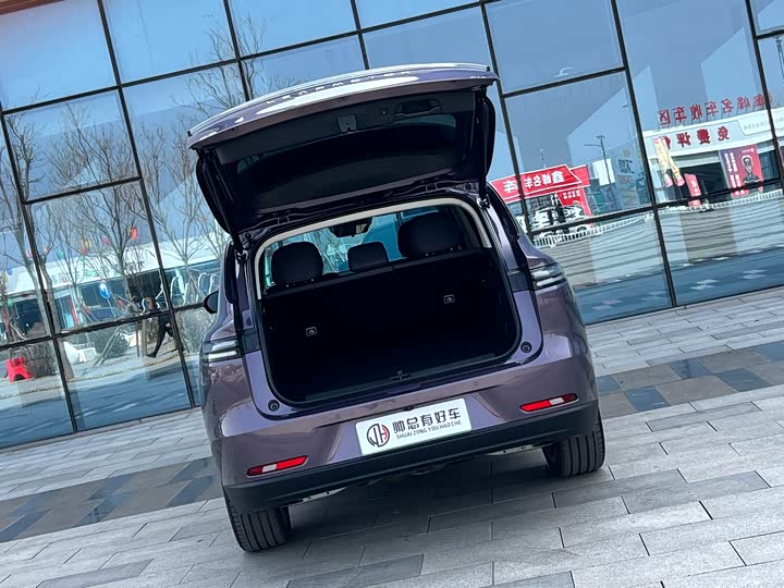 Фото 8 - Leapmotor C10