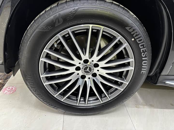 Фото 5 - Mercedes-Benz GLC-Class