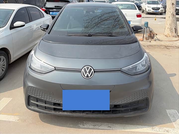 Photo 2 - Volkswagen ID.3