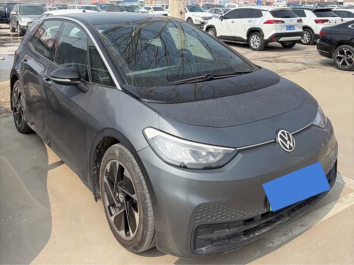 Photo 3 - Volkswagen ID.3