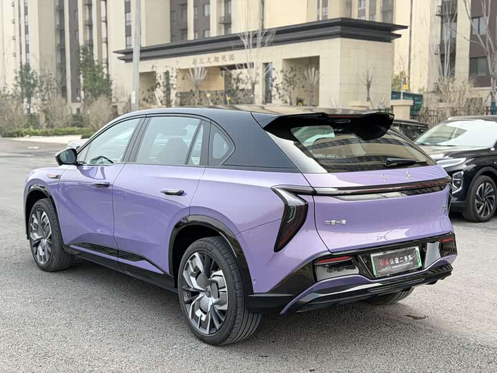 Фото 9 - Hongqi EHS7 (Tiangong 08)