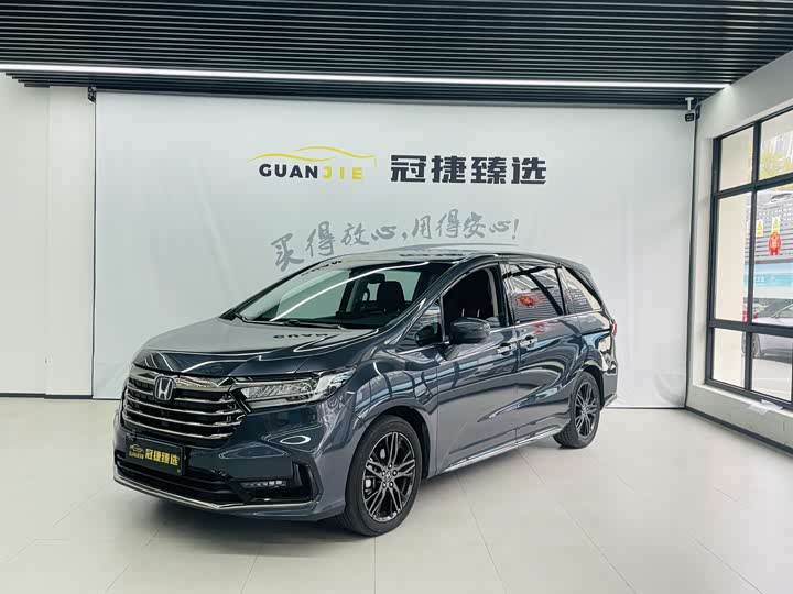 Фото 1 - Honda Odyssey