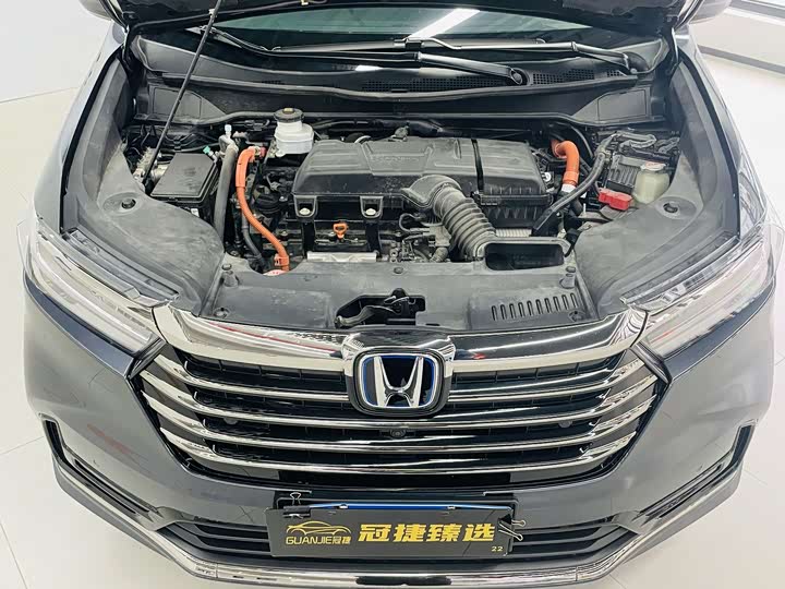 Фото 2 - Honda Odyssey
