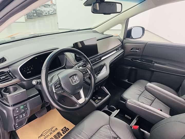 Фото 6 - Honda Odyssey