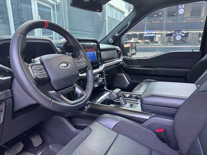 Фото 4 - Ford F-150 Raptor