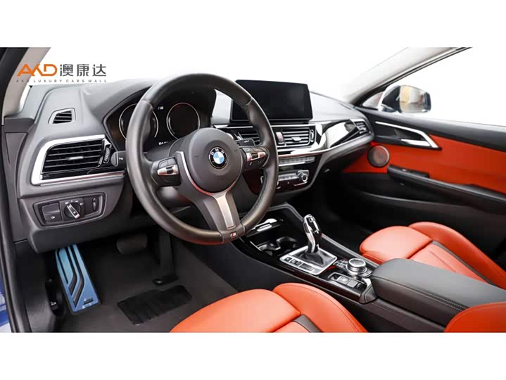 Фото 6 - BMW 1 Series