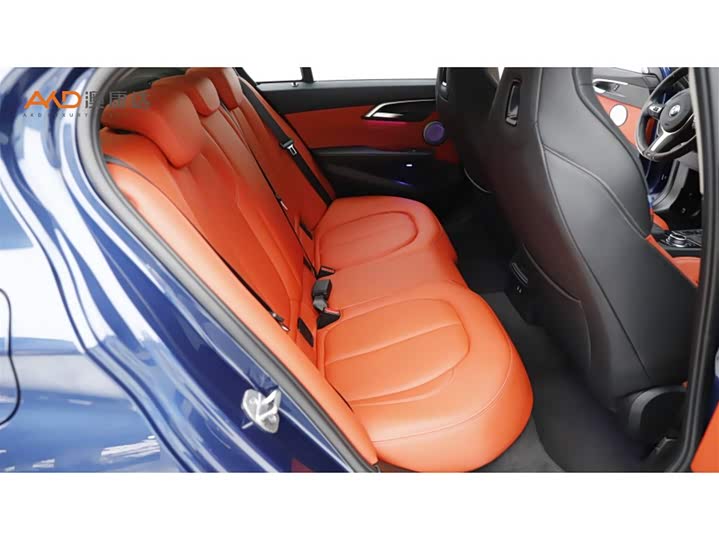 Фото 8 - BMW 1 Series