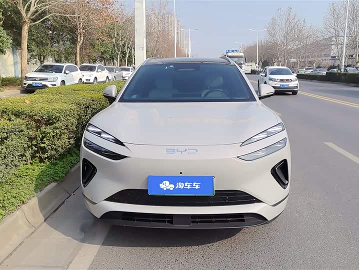 Photo 2 - BYD Sea Lion 06 Hybrid/EV