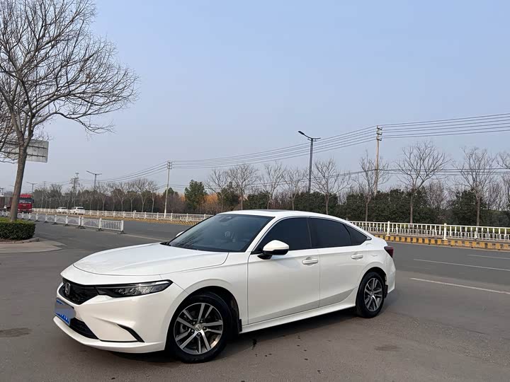 Honda Integra 2023 2023款 240TURBO CVT领先版