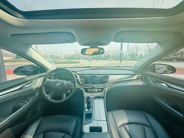 Фото 6 - Buick LaCrosse