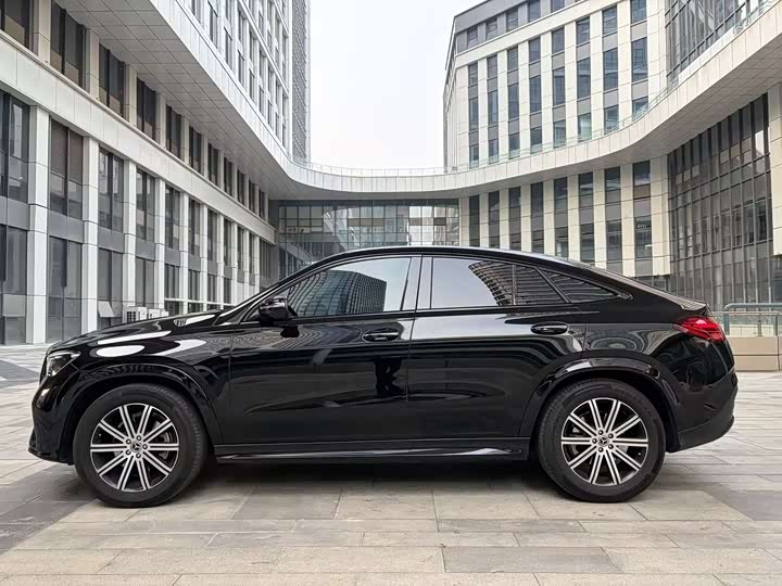 Фото 4 - Mercedes-Benz GLE-Class Coupe