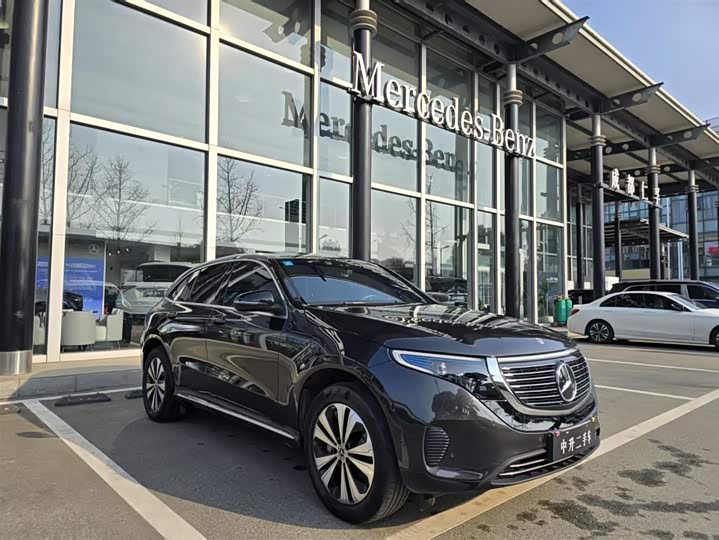 Фото 3 - Mercedes-Benz EQC