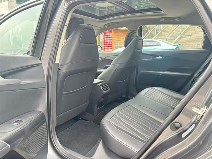 Фото 6 - Changan Eado Plus