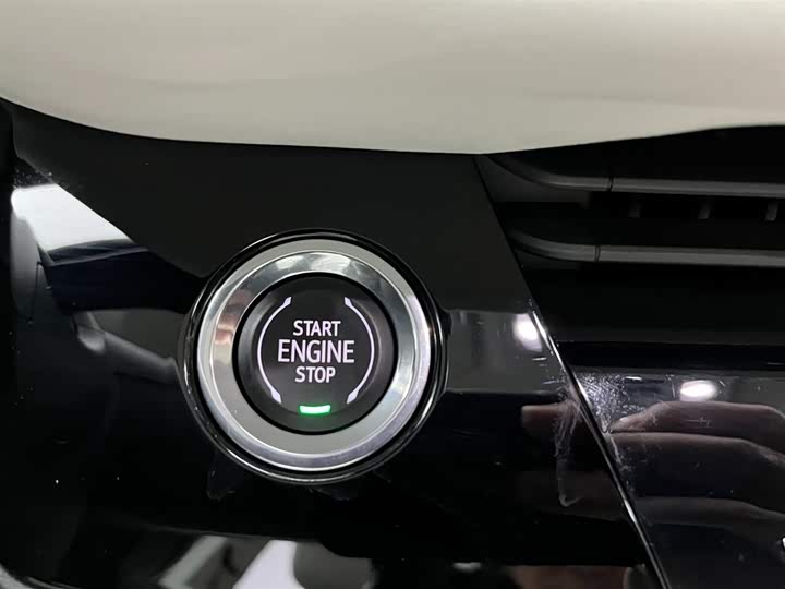 Фото 4 - Buick Envision Plus