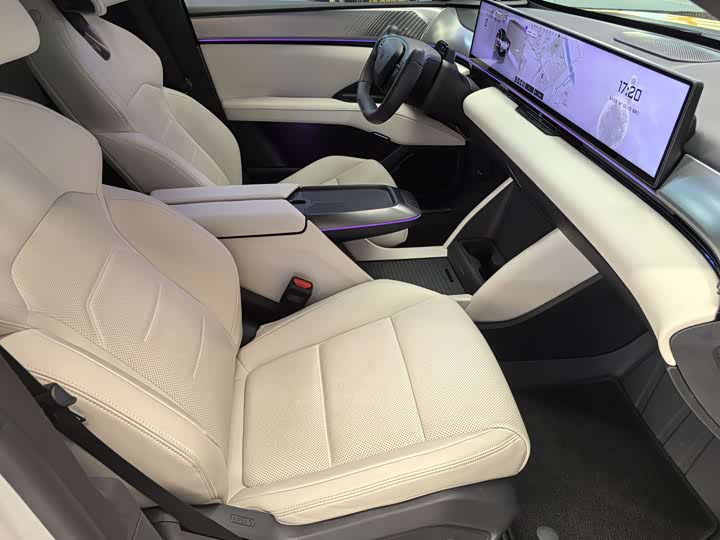 Фото 9 - Geely Jiyue 01