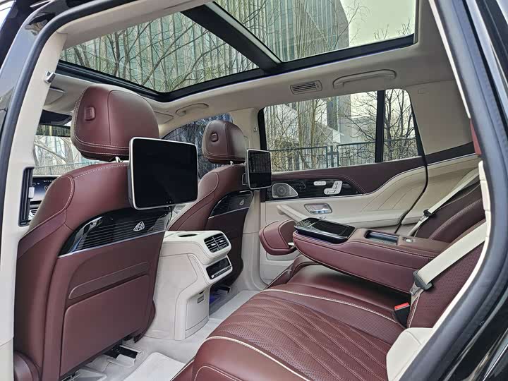 Фото 8 - Mercedes-Benz Maybach GLS