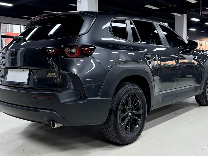 Фото 6 - Mazda CX-50