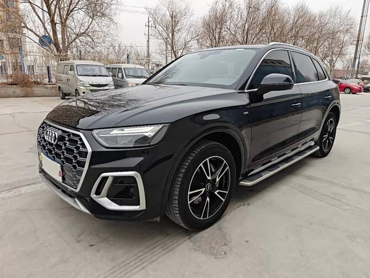 Фото 3 - Audi Q5