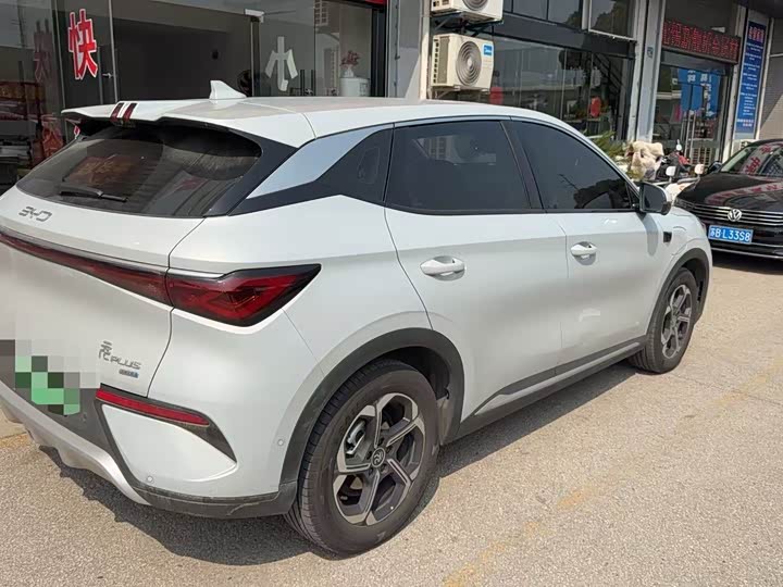 Фото 9 - BYD Yuan Plus