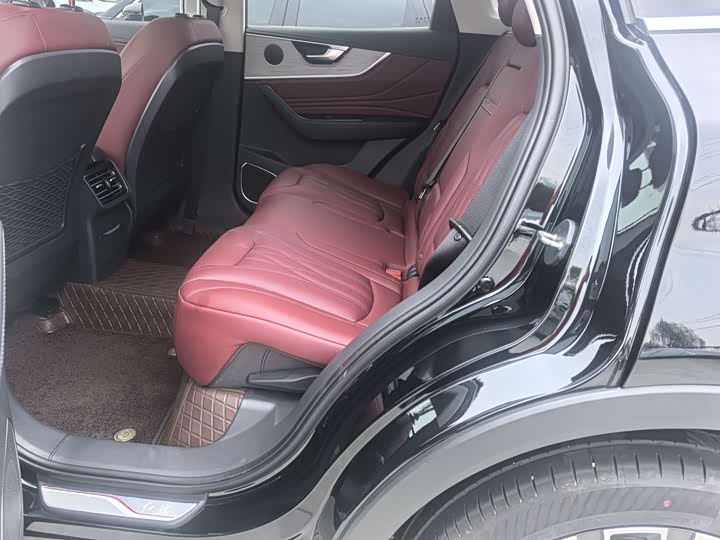 Фото 8 - Hongqi HS5