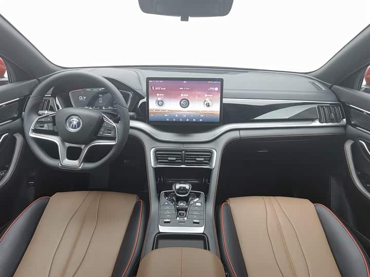 Фото 5 - BYD Song Plus